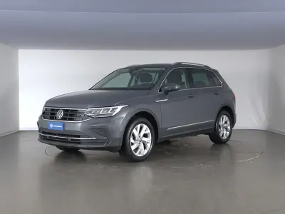 Usata VW Tiguan Life 150 CV (110 kW) 2022 Urano grey SUV
