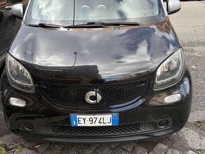 Usata Smart ForFour Passion 75 CV (55 kW) 2015 Nero Utilitaria