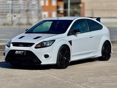 Usata Ford Focus RS 305 CV (224 kW) 2009 Bianco Coupé