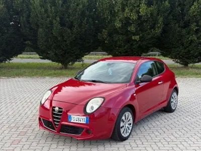 Usata Alfa Romeo MiTo 79 CV (58 kW) 2009 Rosso Utilitaria