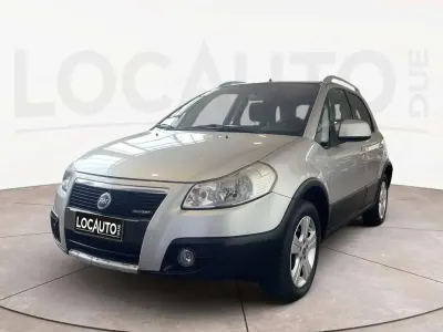 Usata Fiat Sedici Dynamic 120 CV (88 kW) 2007 Grigio SUV