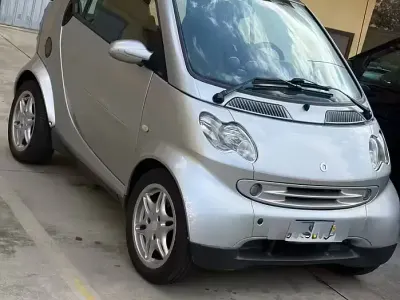 Usata Smart ForTwo Coupé 61 CV (44 kW) 2005 Grigio Coupé