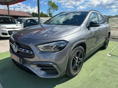 Usata Mercedes GLA200 AMG Line Premium Plus 150 CV (110 kW) 2025 Grigio SUV
