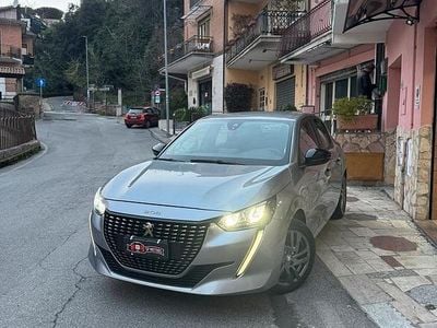 Usata Peugeot 208 Allure 75 CV (55 kW) 2022 Grigio Utilitaria