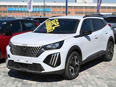 Używany Peugeot 2008 Allure 101 KM (74 kW) 2025 Biały SUV