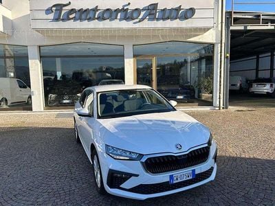 Usata Skoda Scala Selection 95 CV (69 kW) 2024 Bianco pastello Utilitaria