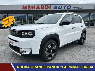 Nuova Fiat Grande Panda La Prima 100 CV (73 kW) 2026 Bianco Utilitaria