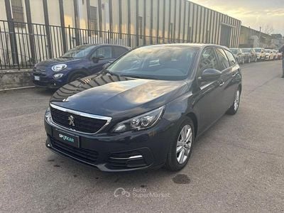 Usata Peugeot 308 SW Active 131 CV (96 kW) 2020 Gray Station wagon