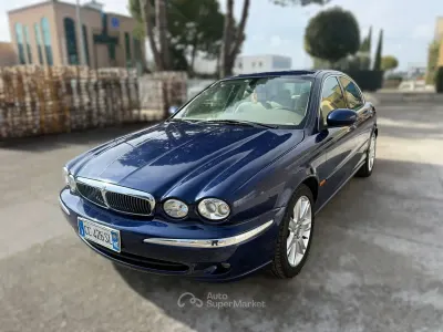 Usata Jaguar X-type 205 CV (150 kW) 2004 Blu Berlina