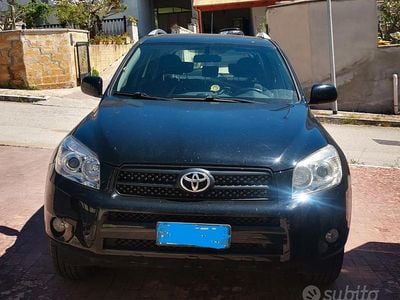 Usata Toyota RAV4 136 CV (100 kW) 2008 Nero SUV
