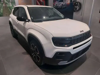 Nuova Jeep Avenger Summit 101 CV (74 kW) 2026 Bianco SUV