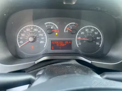 Usata Fiat Qubo Trekking 77 CV (56 kW) 2010 Grigio Monovolume