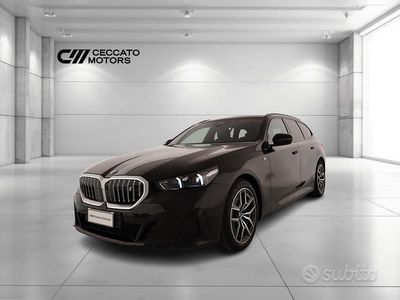 Nero Usata 2024 BMW i5 Comfort Edition Station wagon | 54.700 € (Buon prezzo)