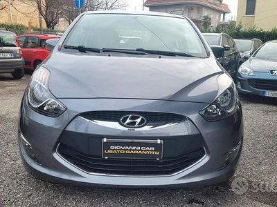 Usata Hyundai ix20 Style 90 CV (66 kW) 2011 Grigio Utilitaria