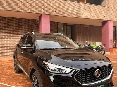 Usata MG ZS Luxury 106 CV (77 kW) 2024 Nero SUV
