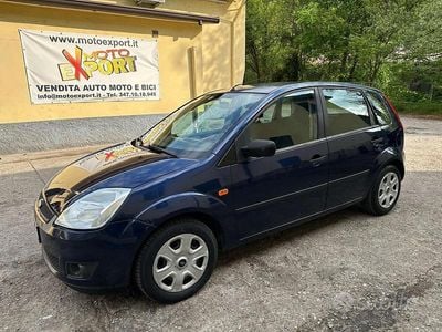 Gebraucht Ford Fiesta Ghia 68 PS (50 kW) 2004 Blau Kleinwagen