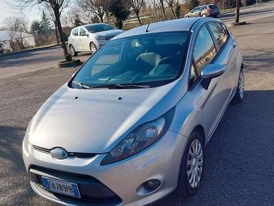 Usata Ford Fiesta 79 CV (58 kW) 2008 Grigio Utilitaria