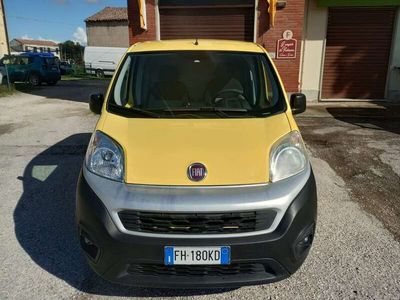 Usata Fiat Fiorino 95 CV (69 kW) 2017 Oro Monovolume