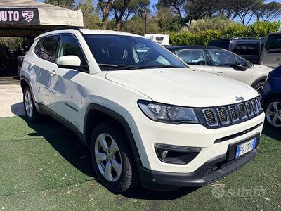 Używany Jeep Compass Longitude 140 KM (102 kW) 2018 Biały SUV
