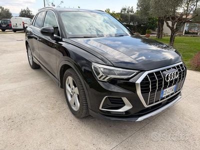 Begagnad Audi Q3 Premium 150 HK (110 kW) 2021 Svart SUV