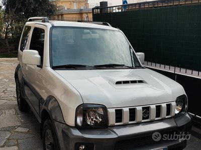 Usata Suzuki Jimny 85 CV (62 kW) 2017 SUV