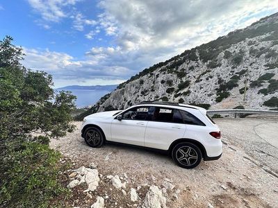 Usata Mercedes GLC220 AMG 194 CV (142 kW) 2021 Bianco SUV