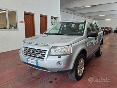 Usata Land Rover Freelander 2 HSE 160 CV (117 kW) 2009 Grigio SUV