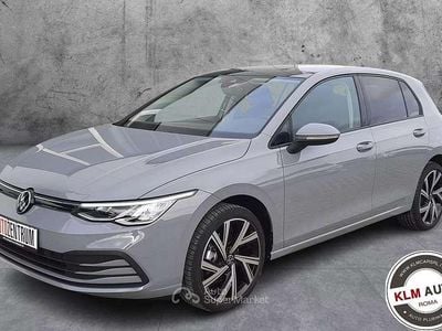 Usata VW Golf VIII 116 CV (85 kW) 2022 Grigio scuro Berlina