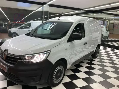 Usata Renault Express 95 CV (69 kW) 2022 Bianco Monovolume