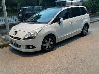 usata Peugeot 5008 5008 1.6 HDi 110CV cambio robotizzato Tecno