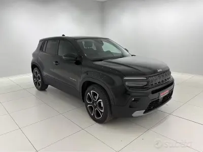 Usata Jeep Avenger Summit 101 CV (74 kW) 2023 Nero SUV