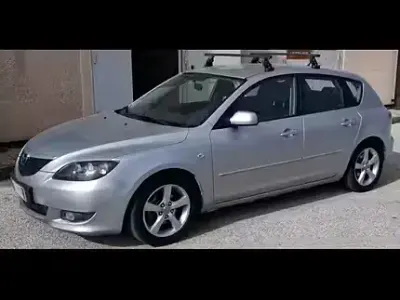 Usata Mazda 3 105 CV (77 kW) 2006 Grigio Berlina