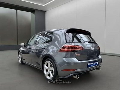 Usata VW Golf VII GTI 245 CV (180 kW) 2019 Gray Berlina
