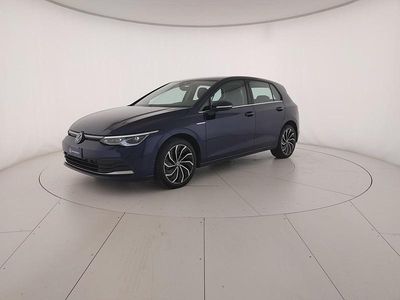Gebraucht VW Golf VIII Style 116 PS (85 kW) 2023 Blau Limousine