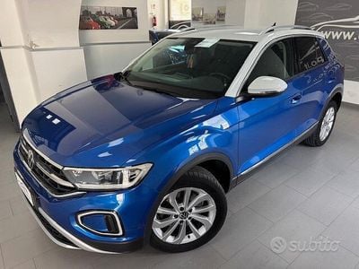Usata VW T-Roc Style 150 CV (110 kW) 2024 Blu SUV