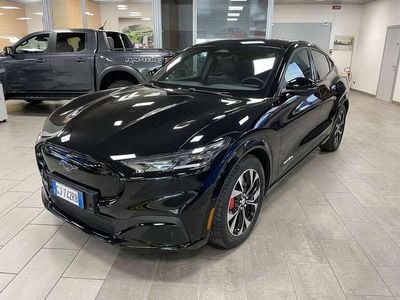 Usata Ford Mustang Mach-E Standard Range 197 kW (269 CV) 2022 Absolute black SUV