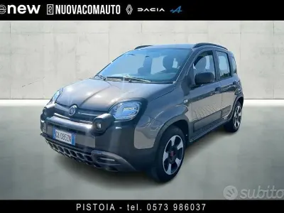Usata Fiat Panda Cross Cross 70 CV (51 kW) 2020 Grigio scuro Utilitaria