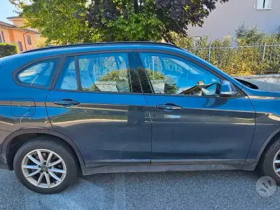 Usata BMW X1 Efficient Dynamics 190 CV (139 kW) 2019 Bluazzurro SUV