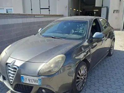 Usata Alfa Romeo Giulietta Distinctive 170 CV (125 kW) 2010 Utilitaria