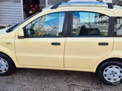 Usata Fiat Panda 54 CV (39 kW) 2004 Giallo Utilitaria