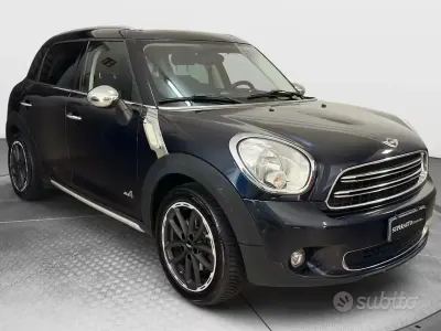 Usata Mini Cooper D Countryman Business 111 CV (81 kW) 2015 Bluazzurro SUV