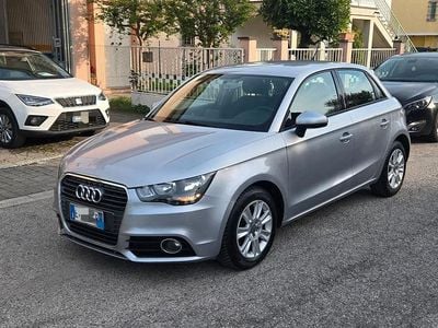 Usata Audi A1 Ambition 90 CV (66 kW) 2014 Argento Utilitaria