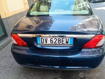 Occasion Jaguar X-type 145 ch (106 kW) 2008 Bleue Berline