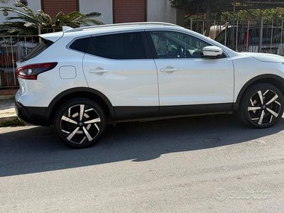Usata Nissan Qashqai 130 CV (95 kW) 2018 Bianco SUV