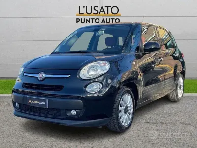 Gebraucht Fiat 500L Pop Star 95 PS (69 kW) 2017 Schwarz Van / Kleinbus