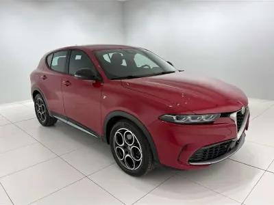 Usata Alfa Romeo Tonale Ti 131 CV (96 kW) 2023 Rosso alfa SUV