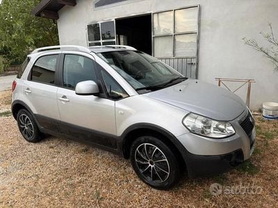 Usata Fiat Sedici 2007 Grigio SUV
