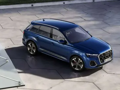 Nuova Audi Q7 S-Line 340 CV (250 kW) 2025 Argento SUV