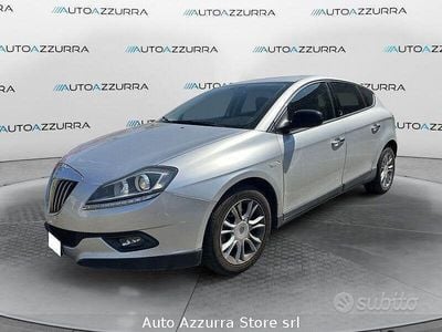 Usado Lancia Delta 120 CV (88 kW) 2008 Gris Utilitario