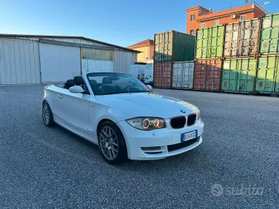 Usata BMW 120 Cabriolet 177 CV (130 kW) 2011 Bianco Cabrio